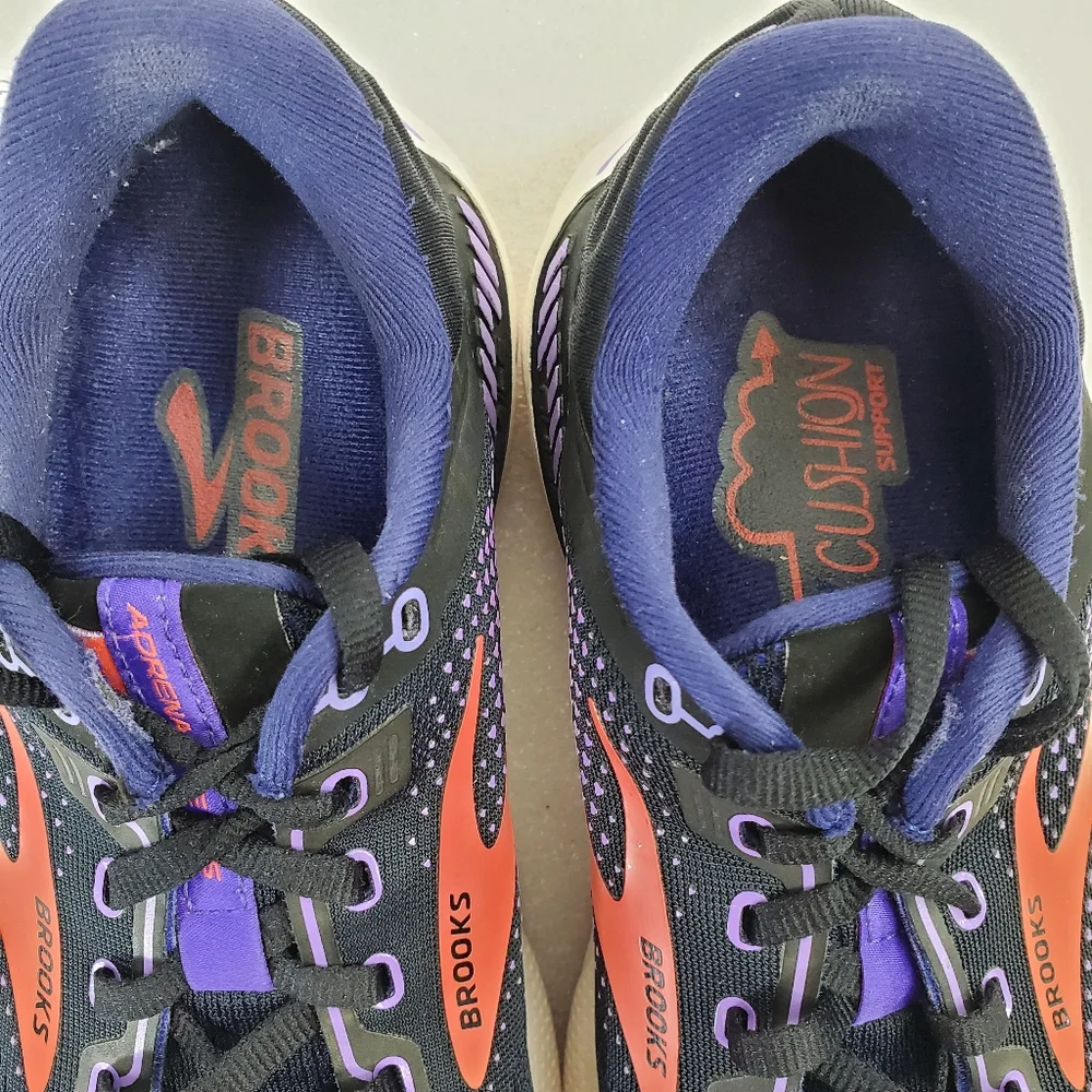 Brooks Adrenaline GTS 22 women's size 8 Navy Blue Purple - Picture 4 of 7